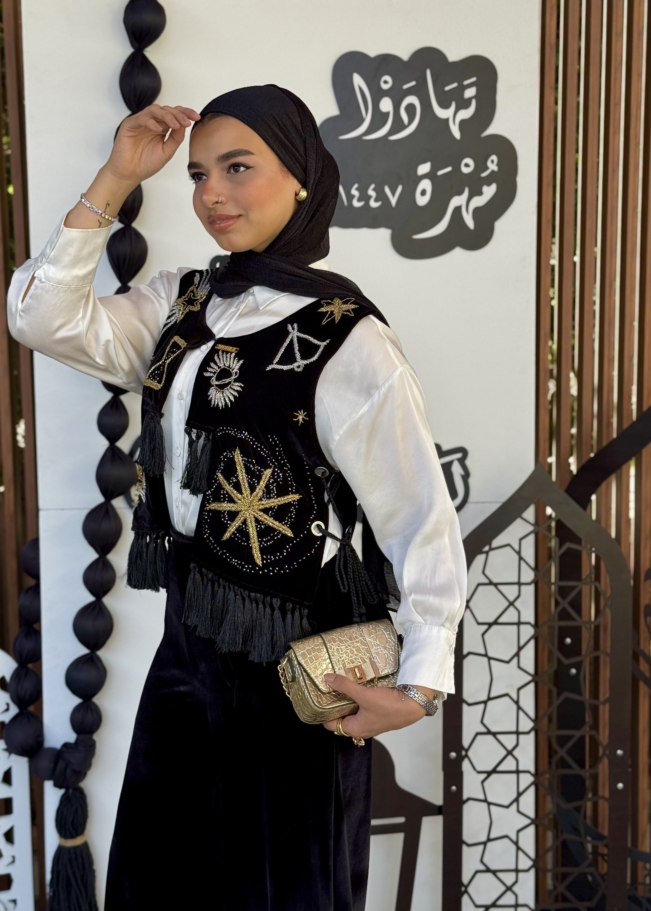 SPACE VEST Secondary image