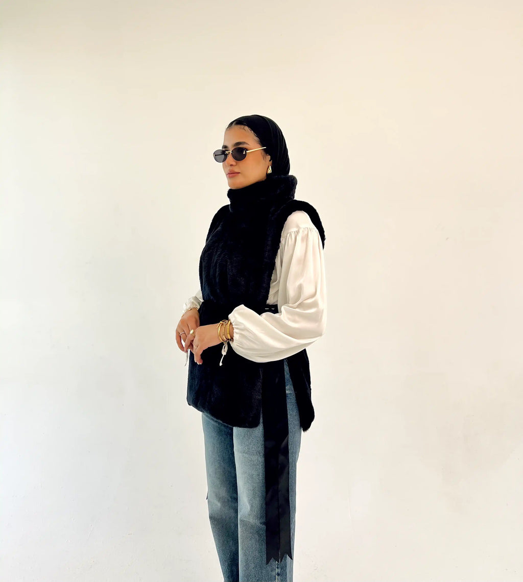 MUHRA FUR VEST